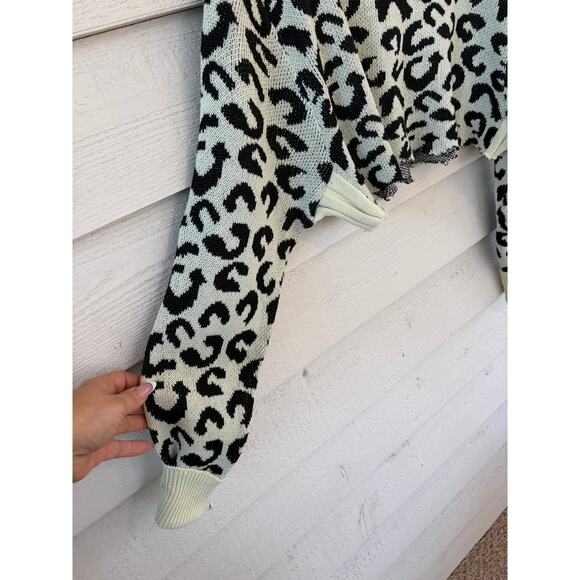 Maison Mascallier Leopard Print Cropped Sweater Size Large Black Cream Knit Top - Picture 4 of 6
